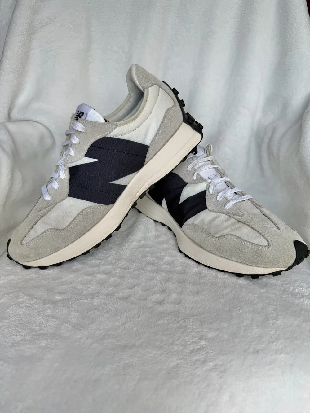 New Balance 327 Lifestyle Sneakers Sea Salt size 12